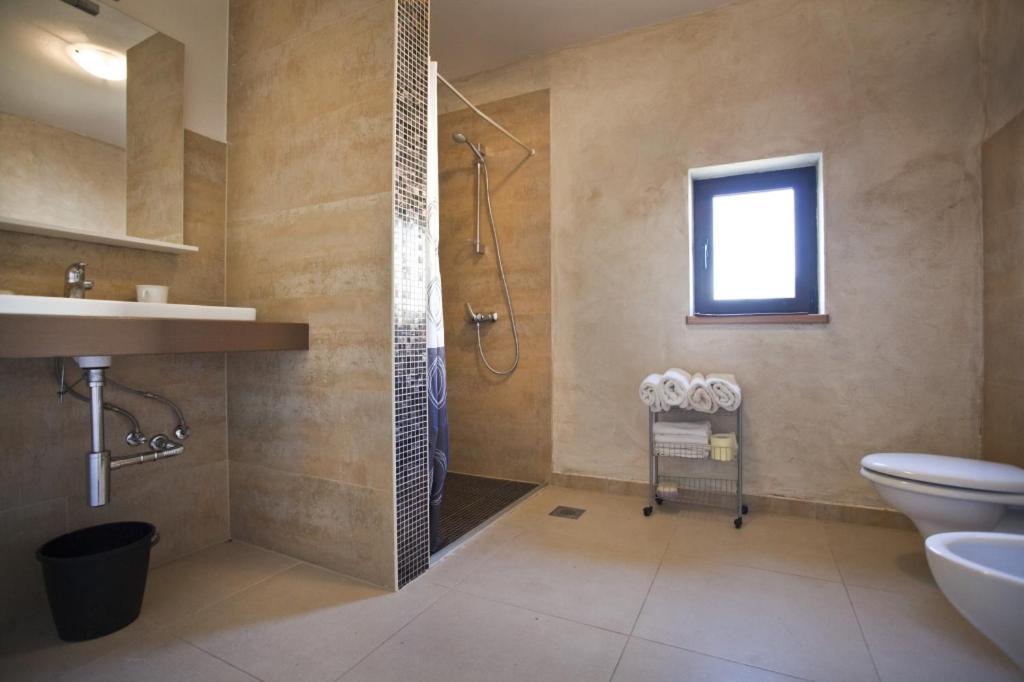 Holiday Apartment In Funtana With Balcony, Air Conditioning, Wifi, Washing Machine 4982-1 Εξωτερικό φωτογραφία